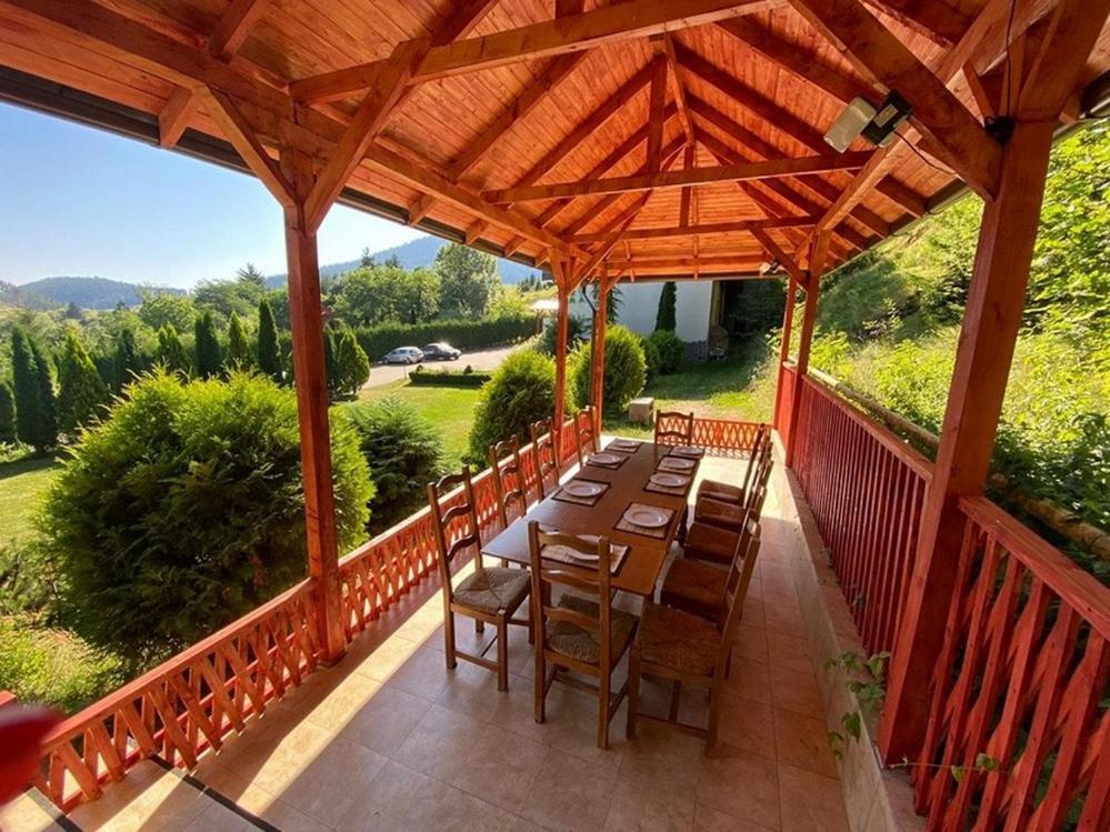 Bellavista Brasov Ξενοδοχείο Săcele Εξωτερικό φωτογραφία
