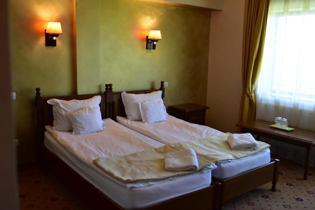Bellavista Brasov Ξενοδοχείο Săcele Εξωτερικό φωτογραφία